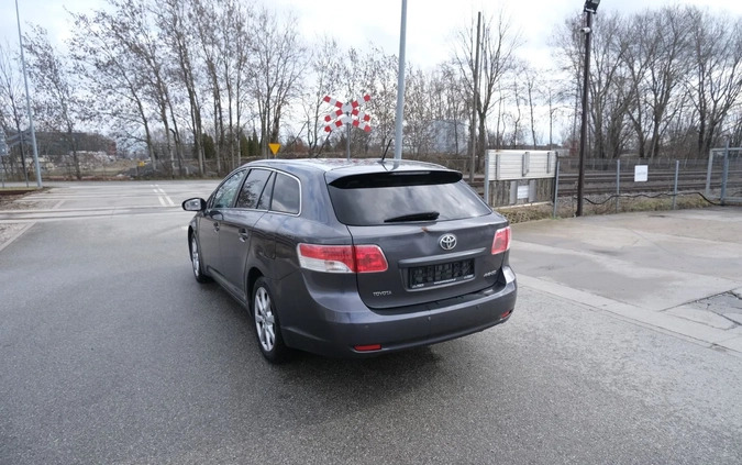 Toyota Avensis cena 13530 przebieg: 241493, rok produkcji 2011 z Janikowo małe 37